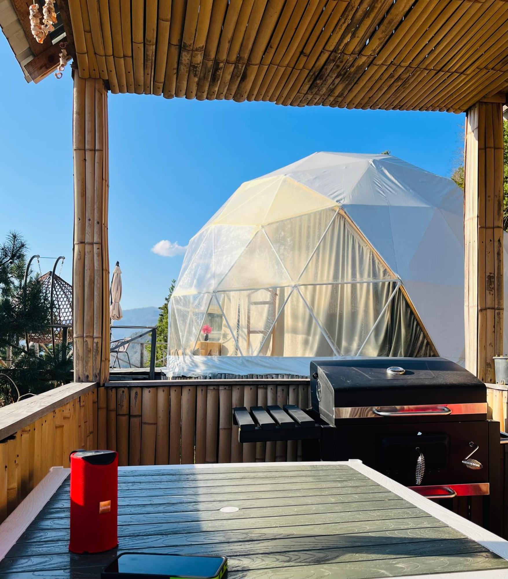 Paradise Inn Gegelidzeebi Exteriör bild